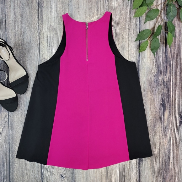 Alice + Olivia x Scoop Black and Pink Tank Top Blouse - Picture 5 of 9